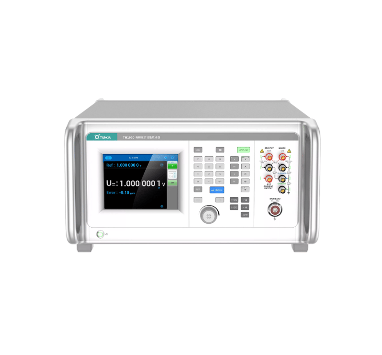 Calibrador multiproducto para calibrar multímetros de 8.5 dígitos en laboratorio de metrología