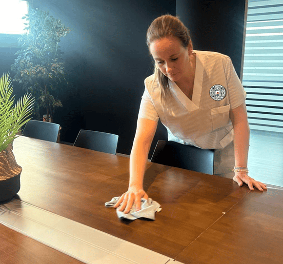 Servicios de limpieza para comunidades de vecinos