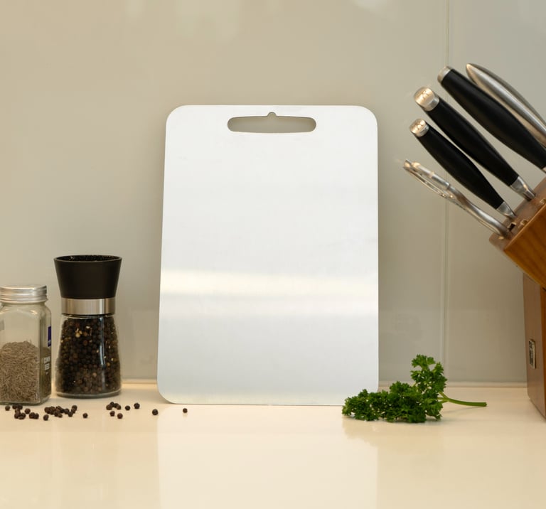 Tivano Cutting Board