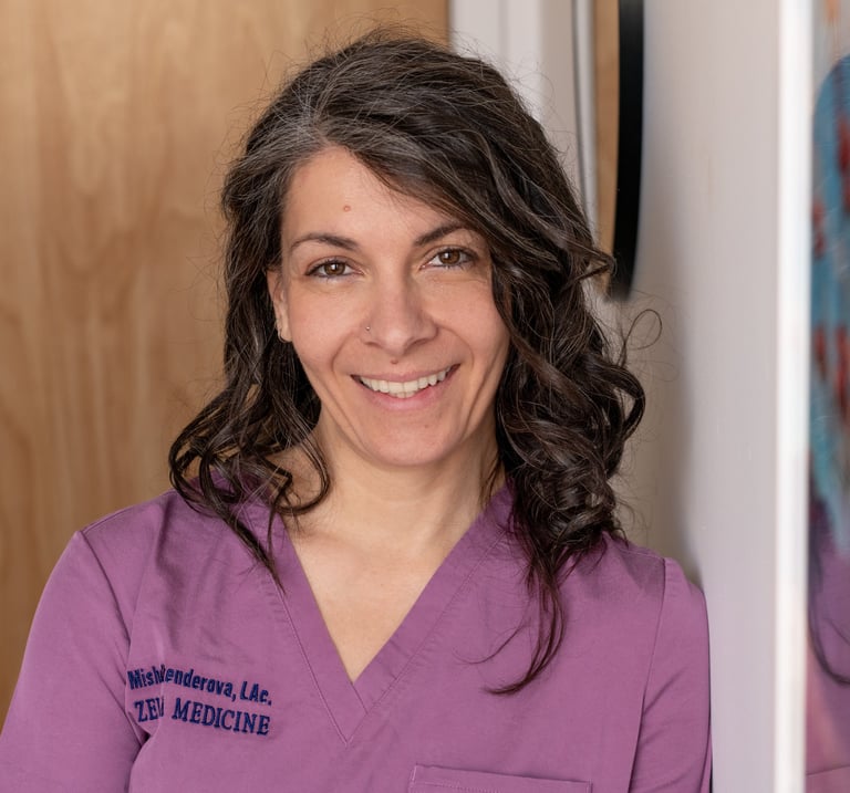 Mishe at the Zelena Medicine offering acupuncture and holistic medicine in Basalt, CO