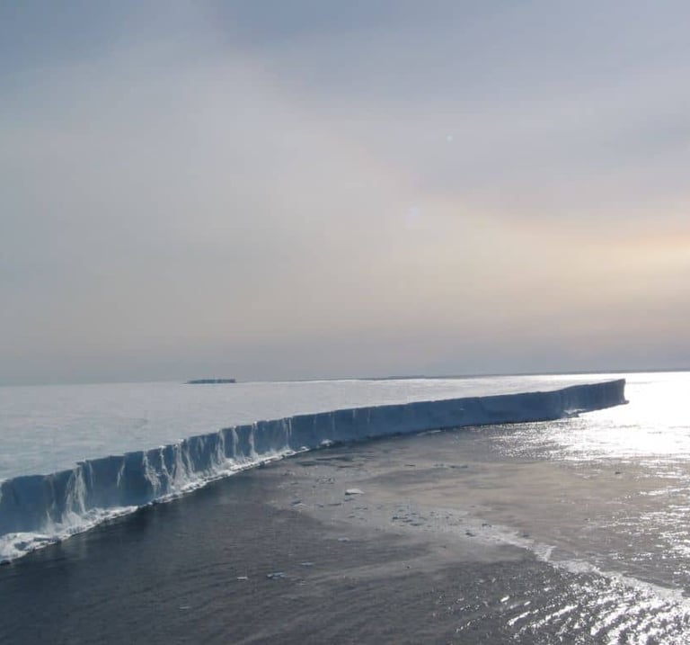 ANTARCTIQUE  ALAIN HUBERT PAPANIN DOMINIQUE KOPP