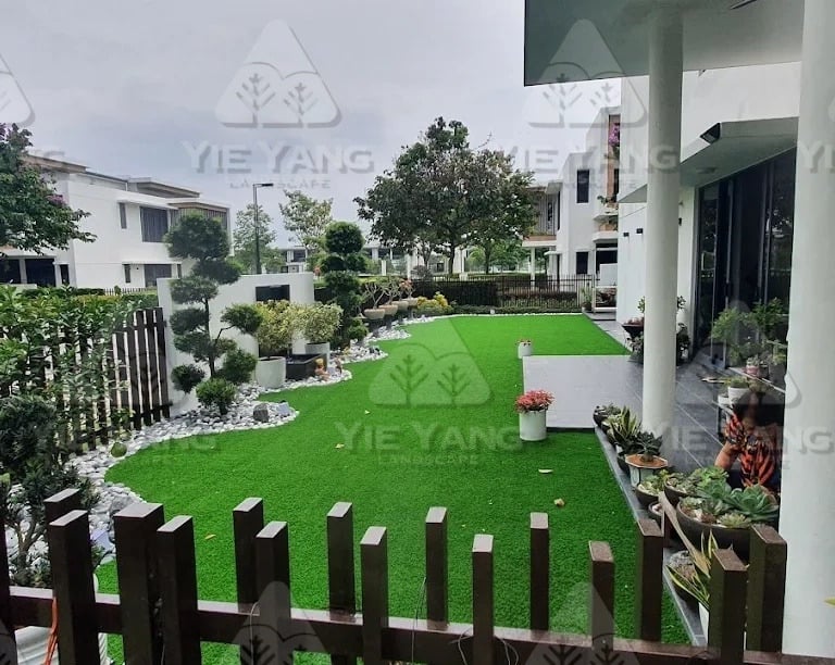Modern bungalow front garden with topiary trees and artificial turf – Yie Yang Landscape, Malaysia