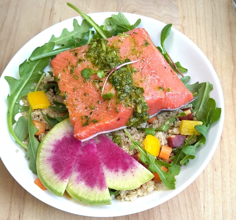 wild salmon quinoa salad Healthy personal chef retreats weekly meal prep portland oregon meal plan