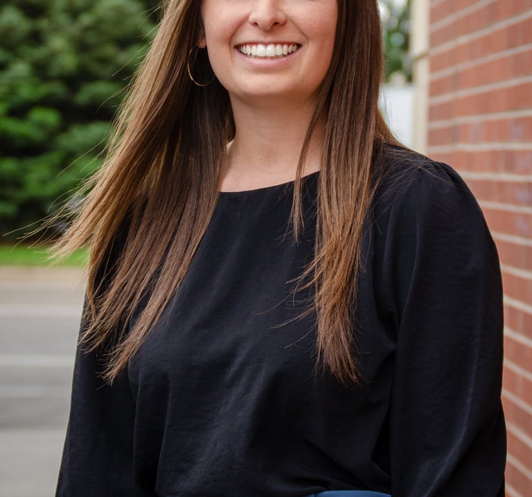 Dr. Laura Szuba, Optometrist at Edge Optics
