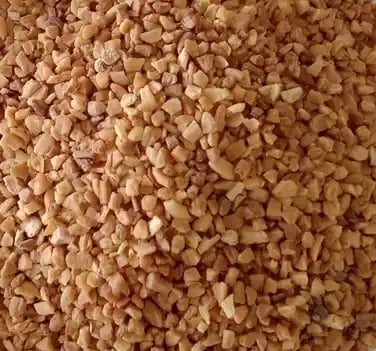 dehydrated garlic chopped