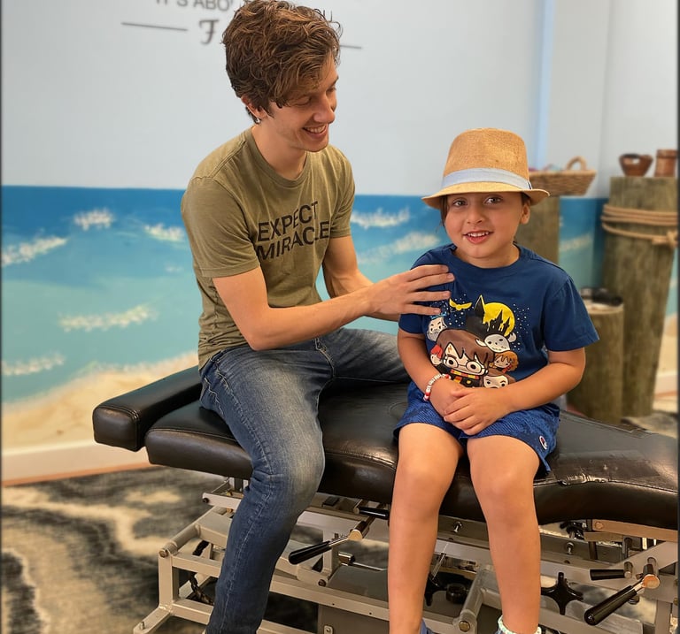 Franklin family chiropractic care for digestive support near Brentwood