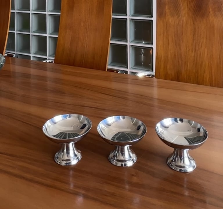 vintage nerūdijančio plieno ledainės