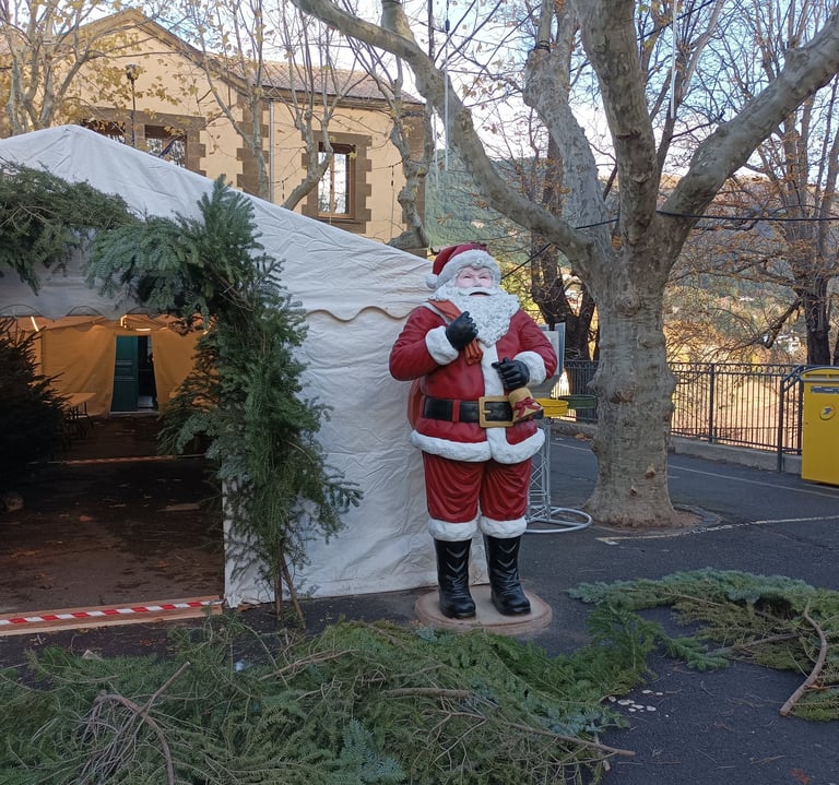 Christmas preparations, Soubès