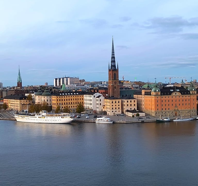Sztokholm, Gamla Stan i Riddarholmen, widok z Sodermalm