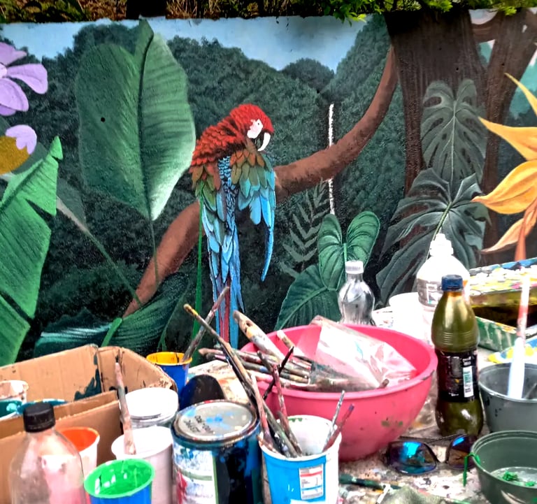 oleos y murales en playa jaco costarica. murals playa jaco and custom oil and acrilics paints