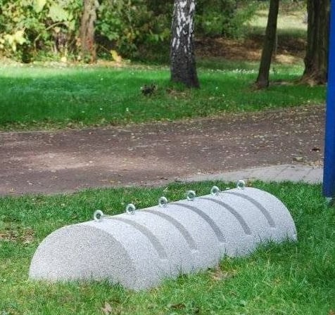 Betoniniai dviračių stovai
