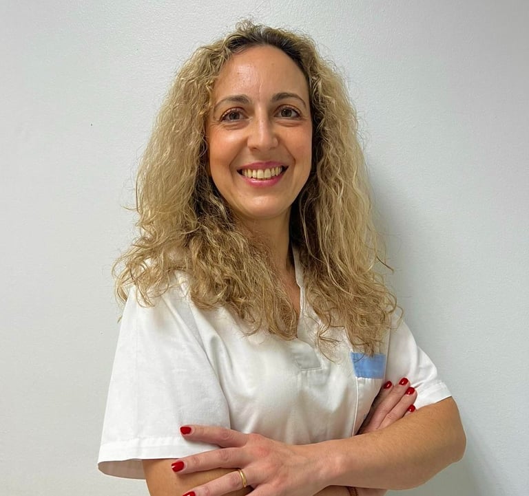 Dra. Ana da Ponte, especialista em Facetas dentárias em Setúbal.