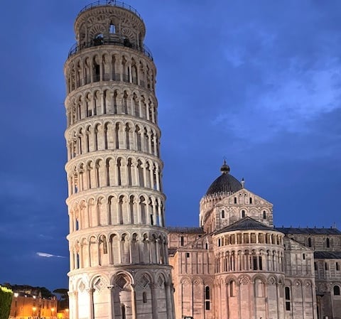 pisa, wieża krzywa wieża w Pizie