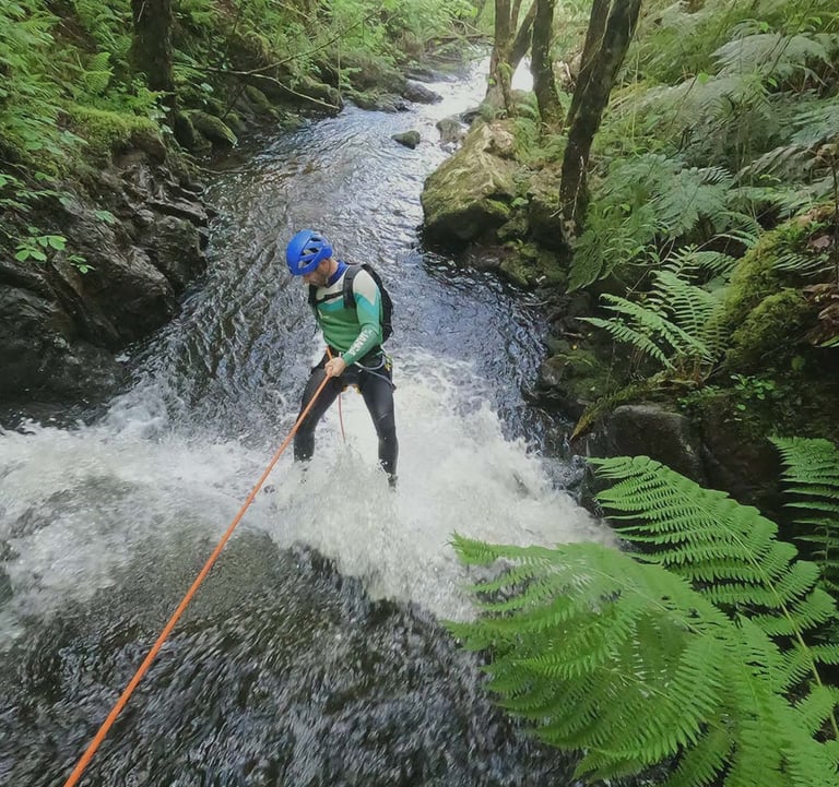 barranquismo en cedeira y as pontes, xeoparque cabo ortegal
