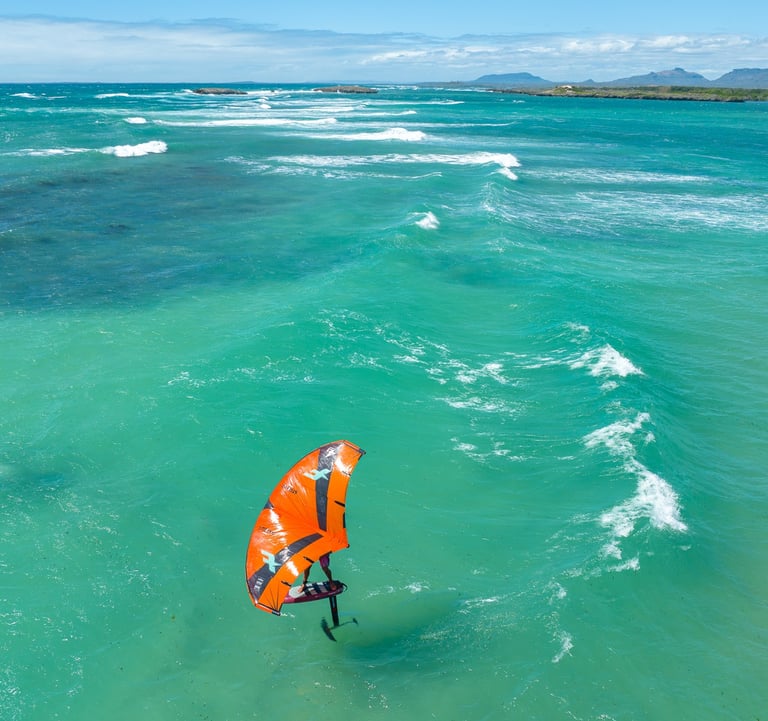 Wingfoil school Madagascar Sakalava Bay