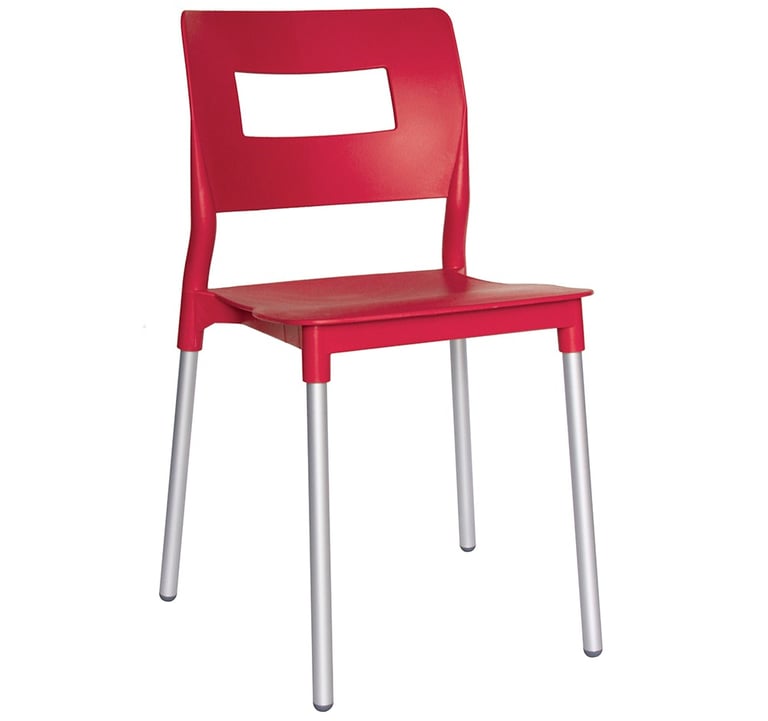 silla de plastico rojo