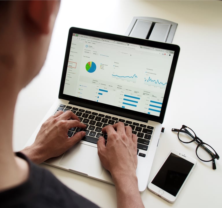 Empresa que oferece melhor resultado de Mkt