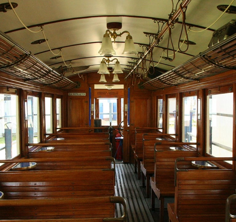 WKD - wnętrze orginalnego wagonu English Electric