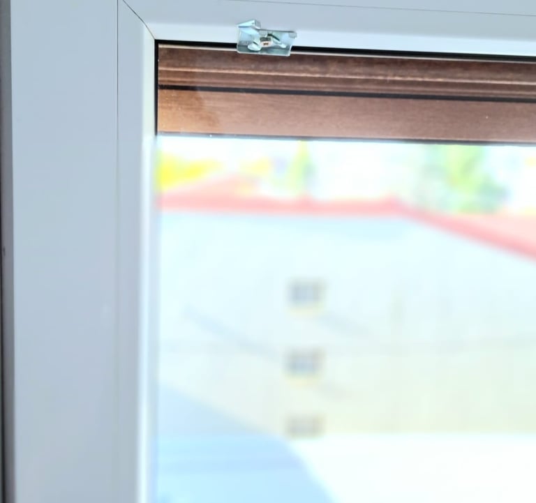 Producator jaluzele orizontale din aluminiu cu lamele de 25 sau 16 mm, Asiroll Livram in toata tara