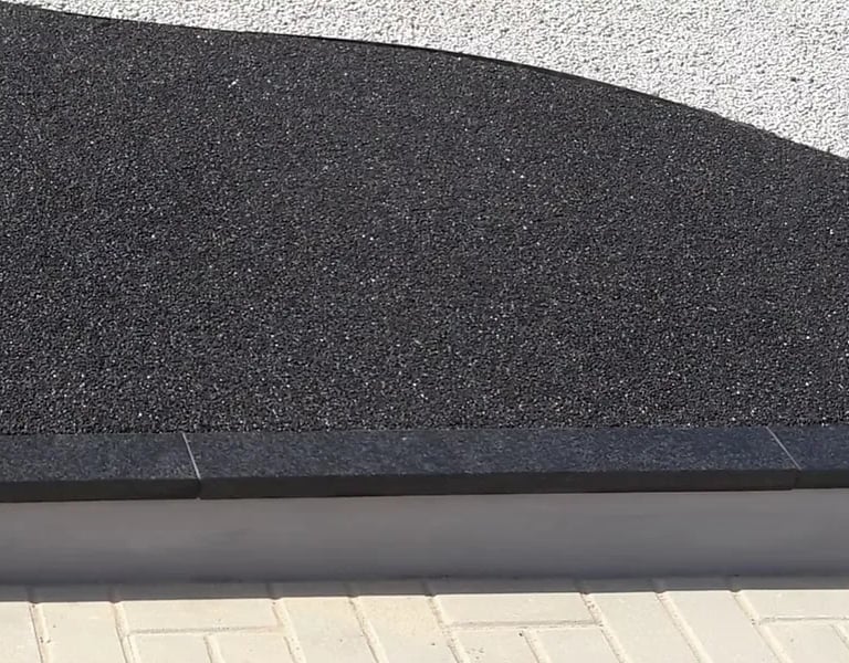 akmens borteliai ir kapo užpildymas akmens skalda