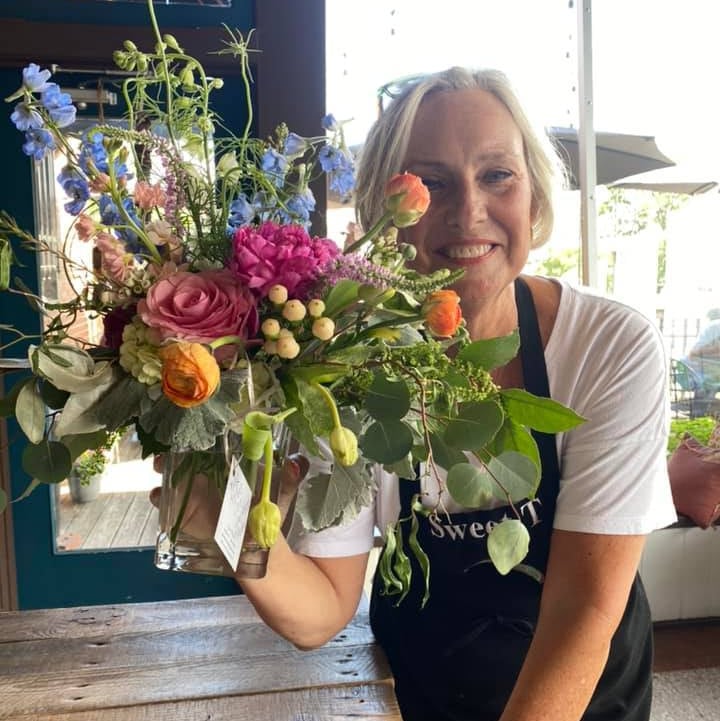 Tina at Lake Guntersville Flowers. Gina's Flowers, Guntersville Flowers