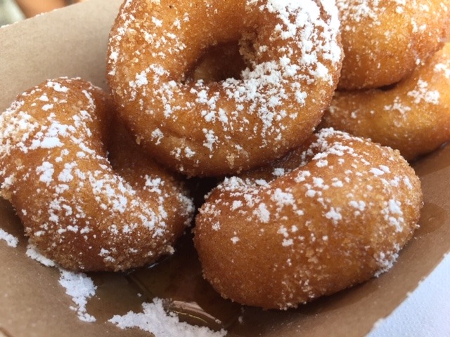 the flavor station mini donuts