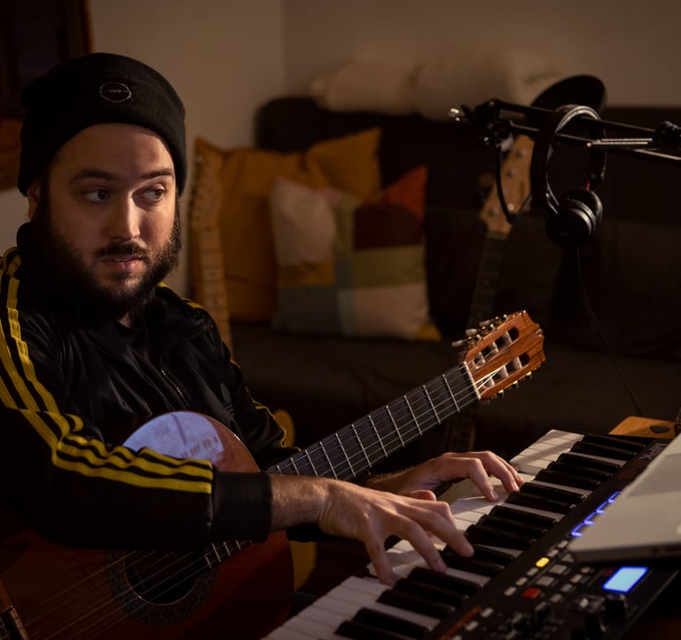 producción musical, sintetizadores, armonía, lenguaje musical