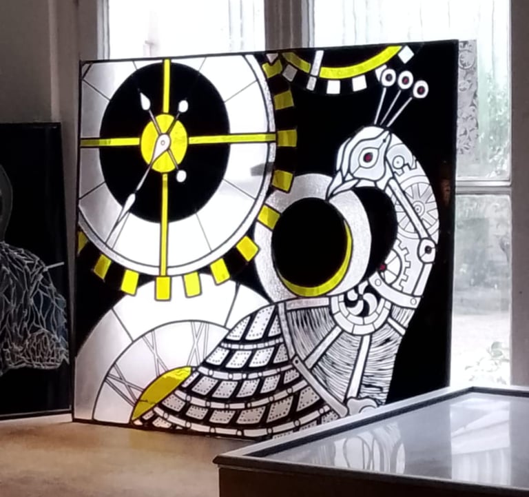 Vitrail contemporain à composition mécanique, réalisé à Paris