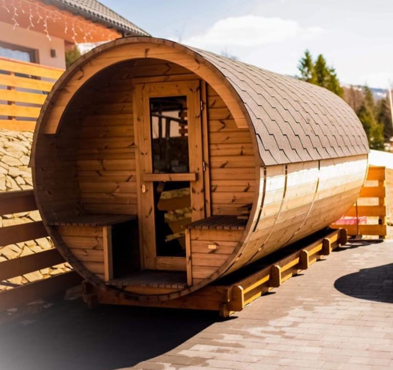 sauna na dworze, relaks, odpoczynek, sauna na stoku