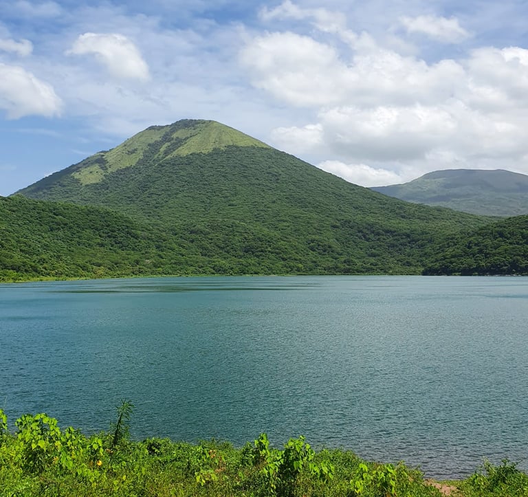 Laguna Del Tigre | Leon, Nicaragua | The Original Tours