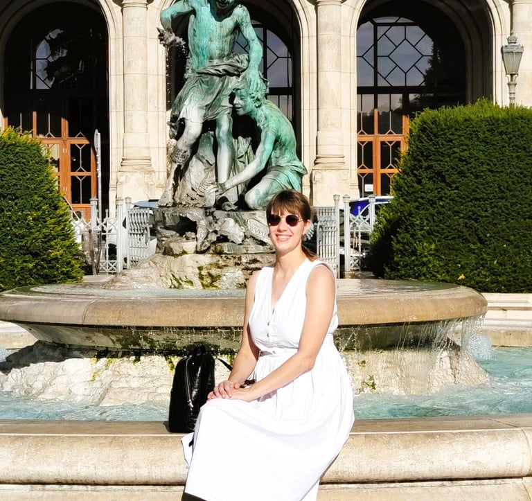 Przed Vigadó w Budapeszcie