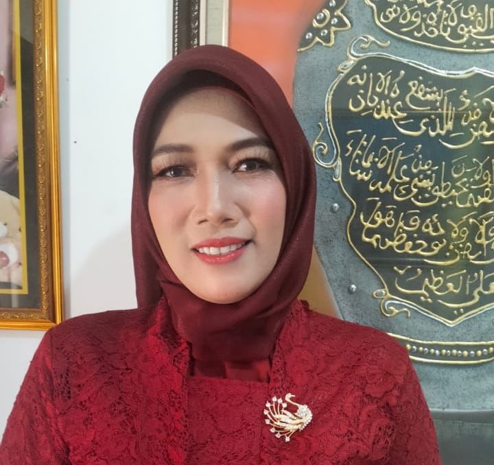 pendiriadremmawarmerah