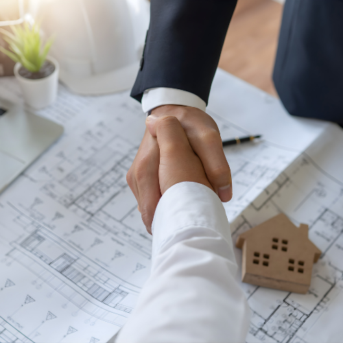 general contractor project planning and construction site coordination