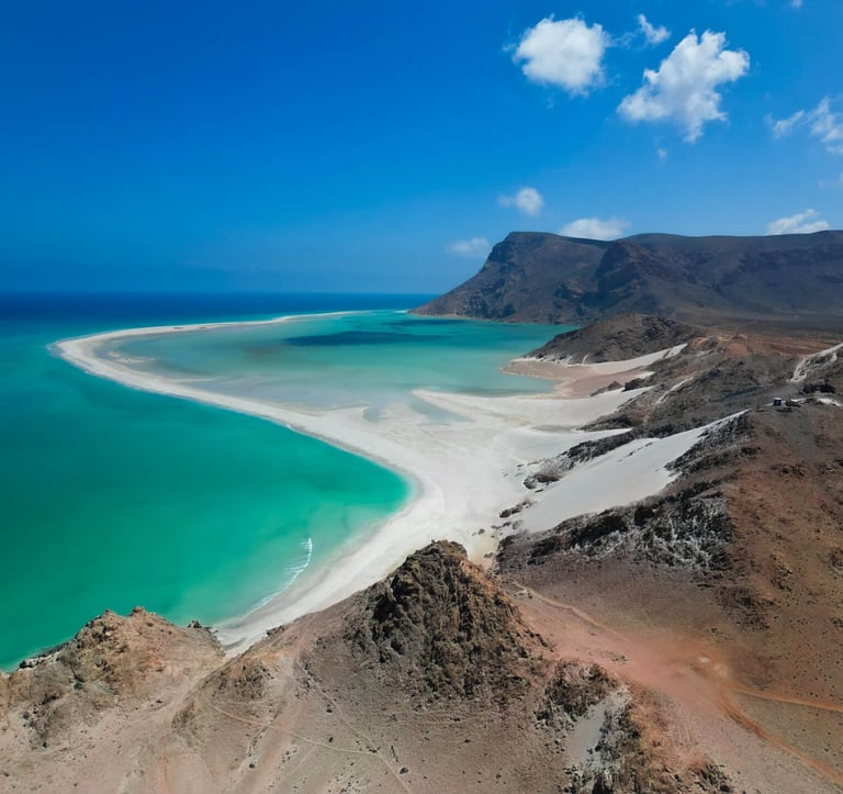 Socotra island tour Detwah Lagoon beach