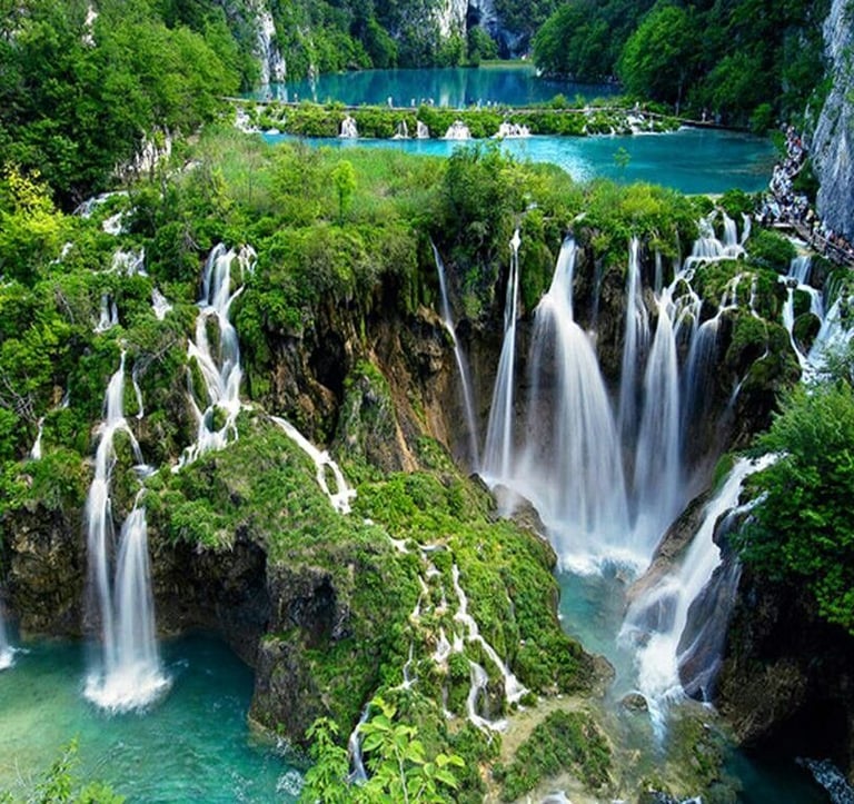 montenegro natural waterfalls