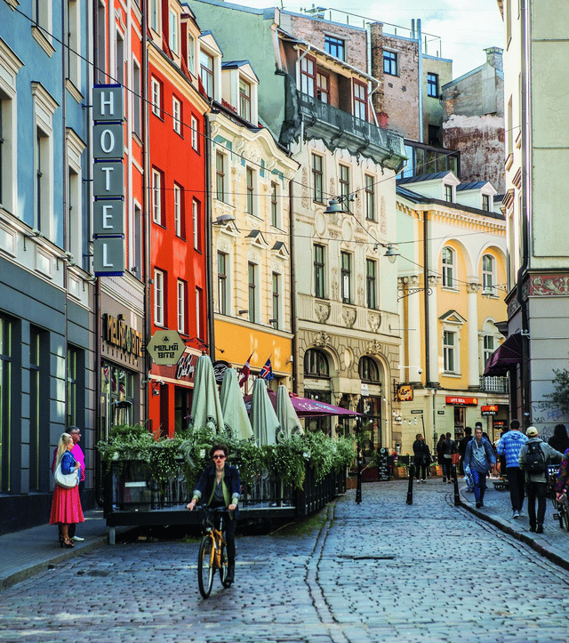 Old Riga walking tours