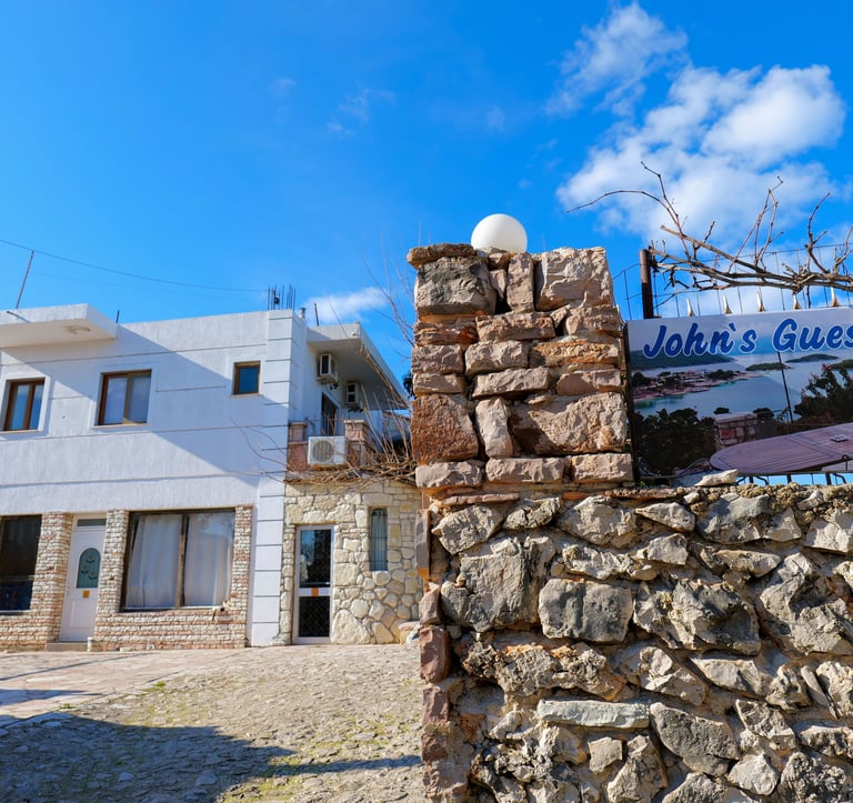 Entrance of John's Guesthouse 