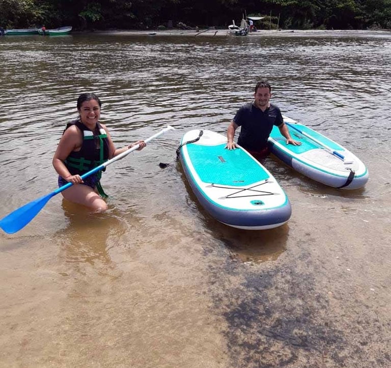 Tour de Paddle Board en rio Don Diego cerca a Santa Marta