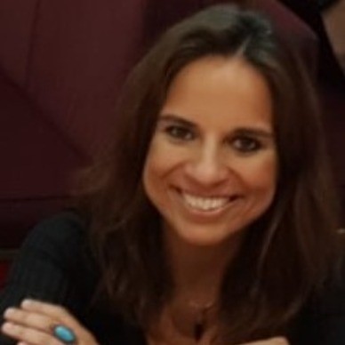 Liliana Domingues, Visionary Author