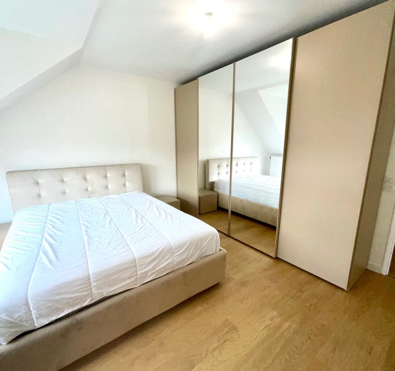 Dressing sur mesure, rénovation chambre, parquet, peinture, Montévrain