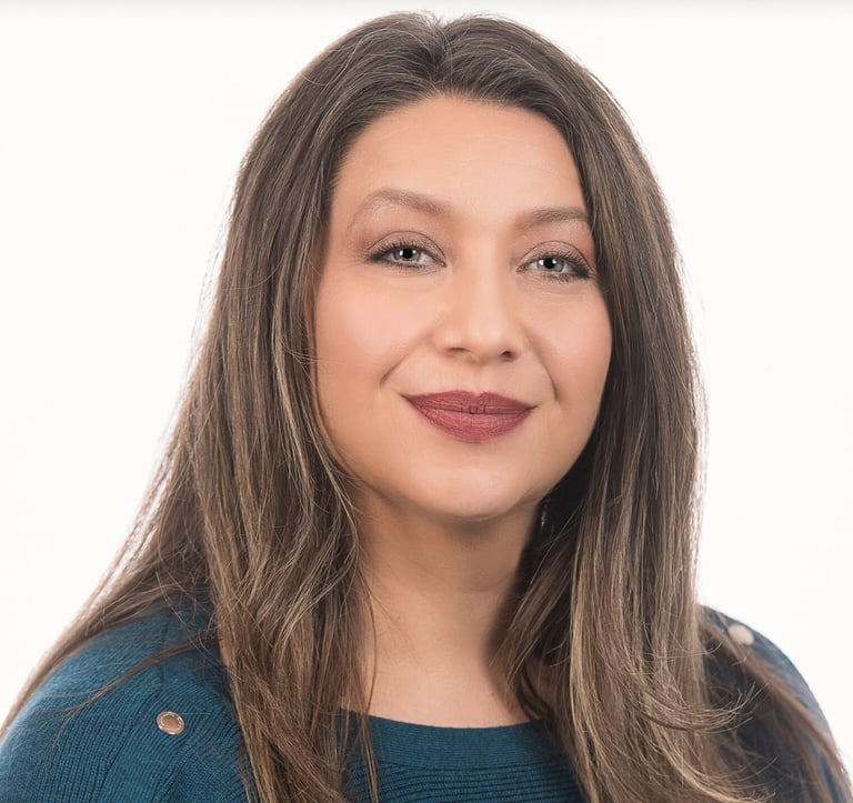 Aana Wilson, Hypnotherapist, Spiritual Teacher
