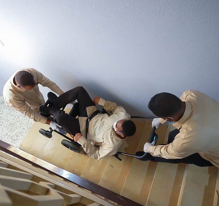 كرسي درج كهربائي يضمن سلامة نزولكم من الادوار العلوية