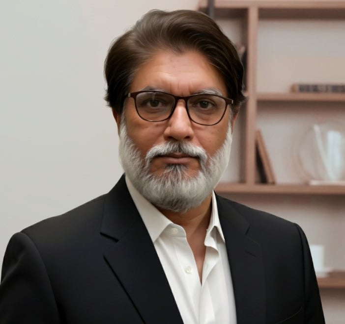 Mustansir Khalid-CEO-Fashion Brand-Fashion Retail Expert