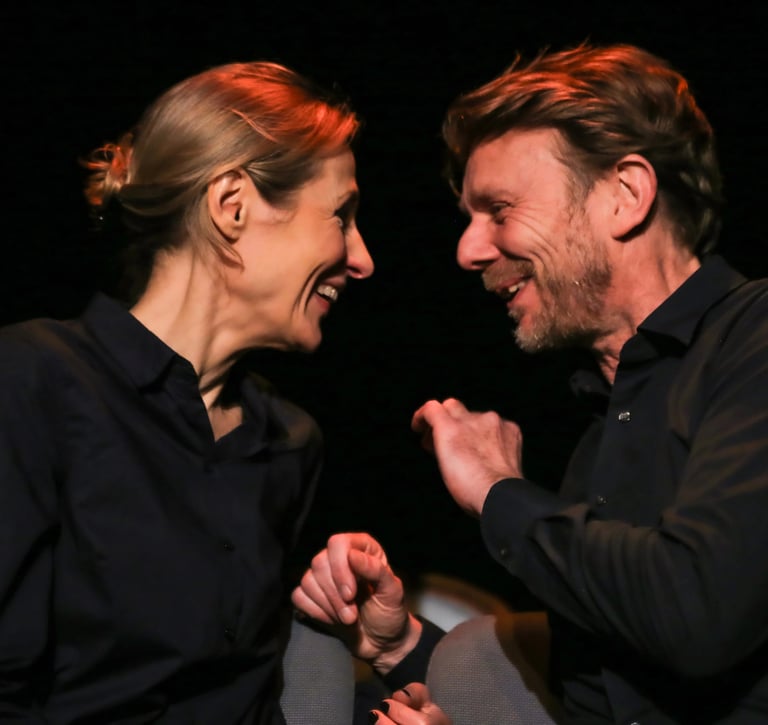 Théâtre - Spectacle AVEC PLAISIRS - ARTEPHILE OFF 2025 - Cie des Contes Urbains