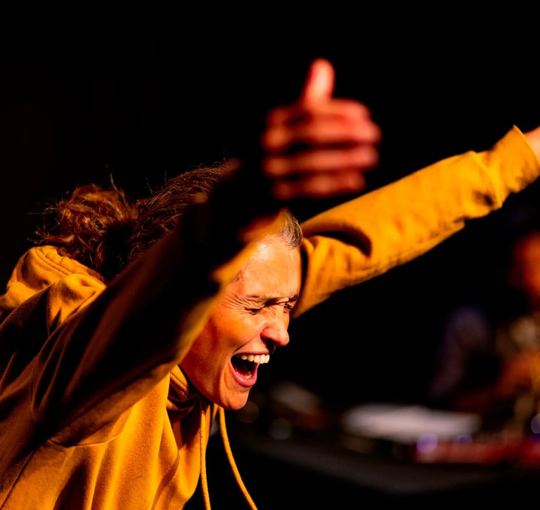 Spectacle, théâtre, récit | ARTEPHILE Avignon OFF 2025 | La Farouche Cie Sabrina Chézeau