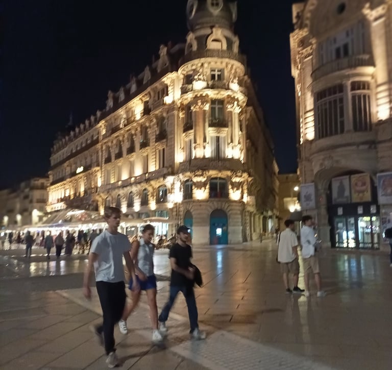 Place de la Comedie, Montpellier at night.
