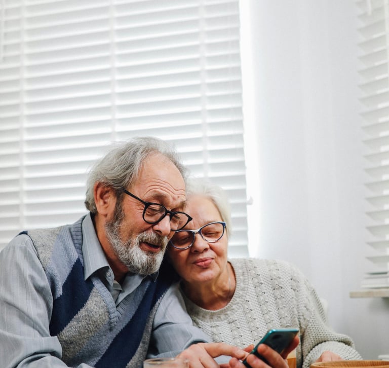 Boletín semanal Desafíos de Mnemos con ejercicios cognitivos para residencias y geriátricos