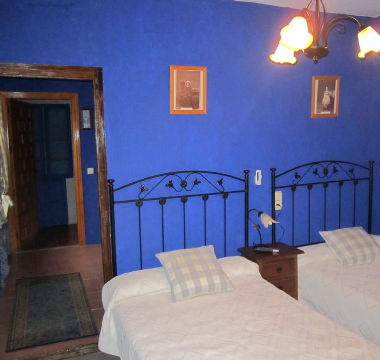 hostales almagro. Hostal san bartlome 