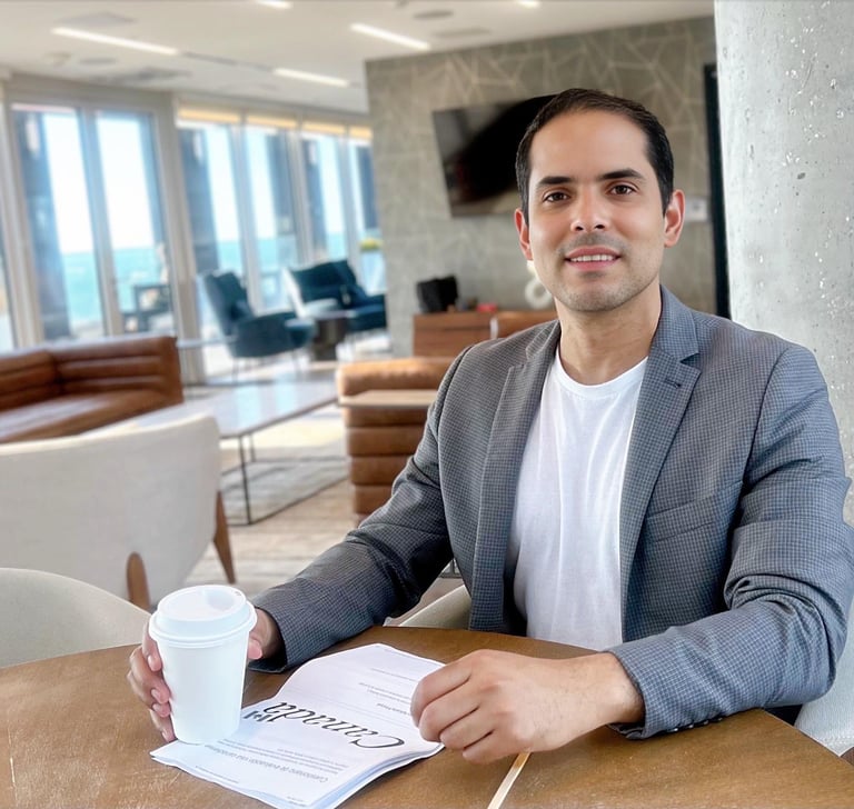 Alejandro González, Consultor (RCIC) 