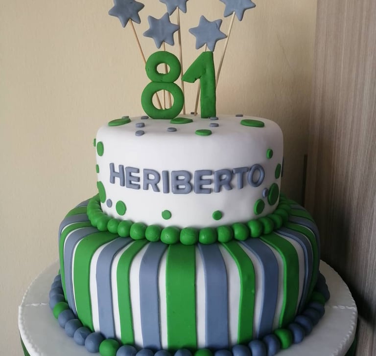 torta personalizada cumpleaños